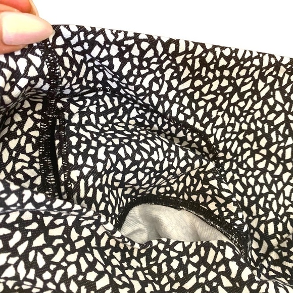 LULULEMON Wunder Under Crop (Hi-Rise) - Picture 11 of 15